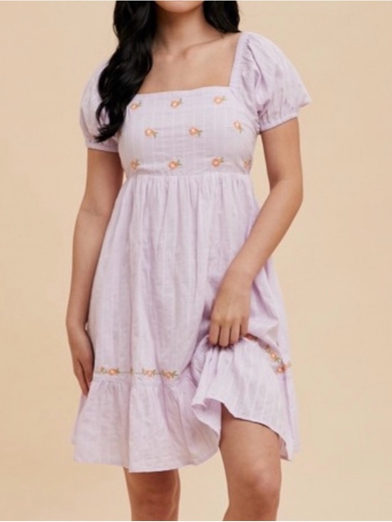 in loom Dresses & Skirts - NWT Lilac Square-Neck Puff Sleeve Mini Dress